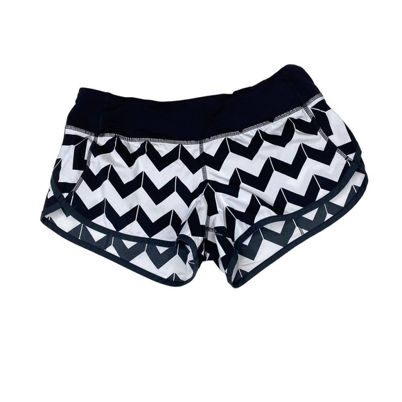 Lululemon Run: Speed Short Arrow Chevron Zig Zag White Black Size 4 # W7710S - Picture 2 of 9